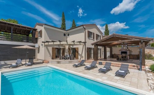 Villa in Jursici, Istria County, Croatia 1