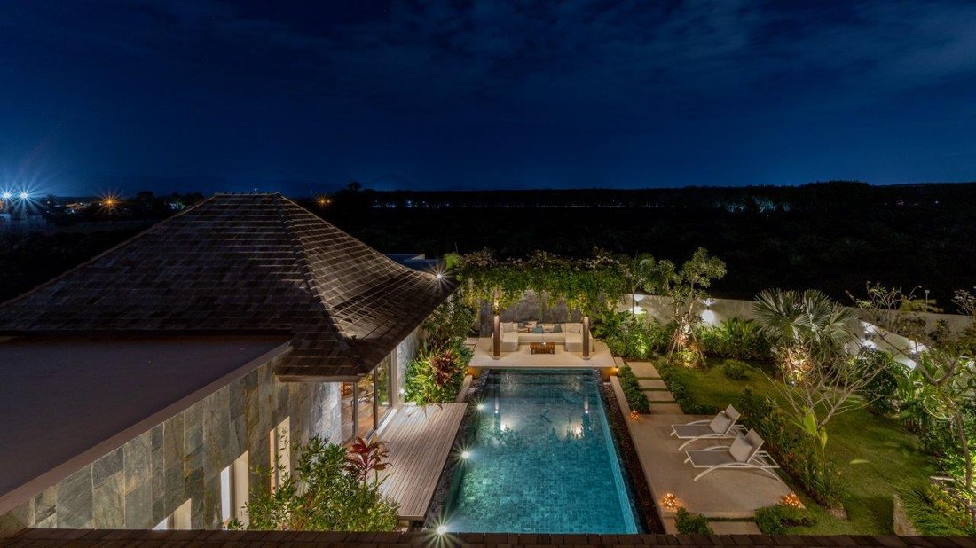 Villa in Choeng Thale, Phuket, Thailand 3 - 15378166