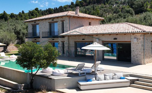 Villa in Athani, Greece 1