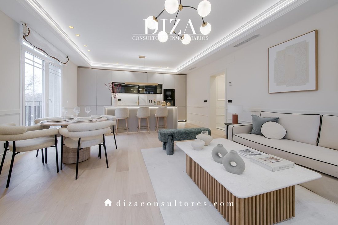 Apartment in Barrio Salamanca, Community of Madrid, Spain 5 - 15375953