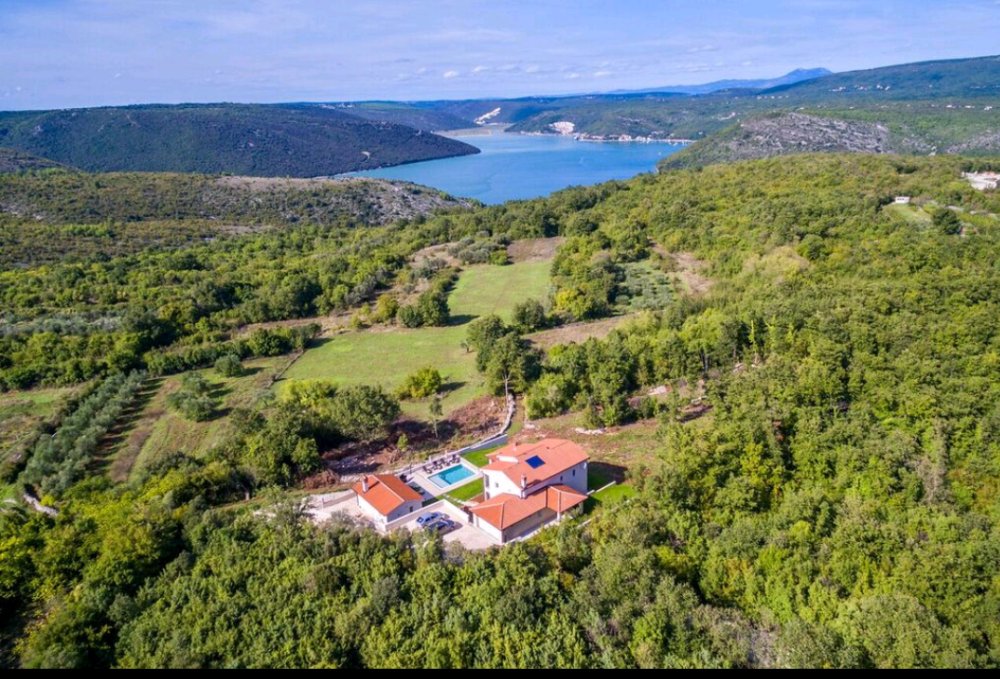 Villa in Rakalj, Istria County, Croatia 1 - 13951888