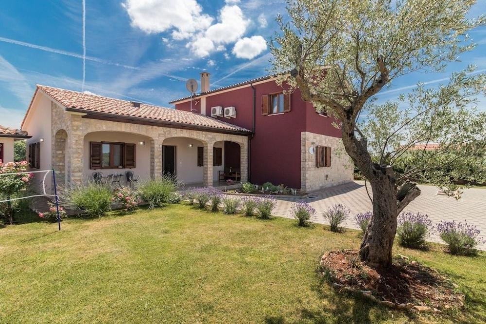 Villa in Svetvincenat, Istria County, Croatia 1 - 12258493
