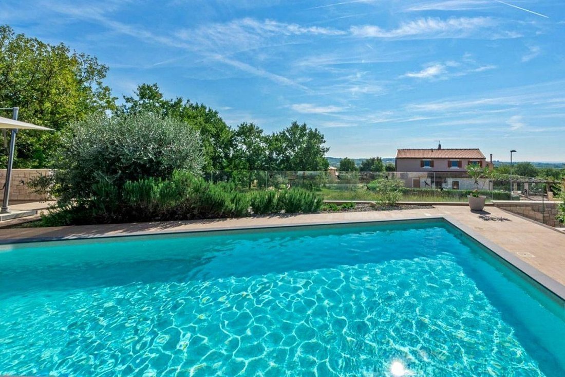 Villa in Umag, Istria County, Croatia 4 - 14536881