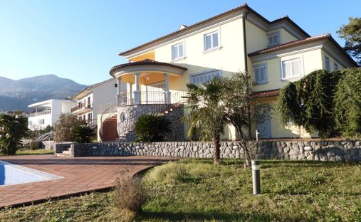 Villa in Grad Opatija, Primorje-Gorski Kotar County, Croatia 1