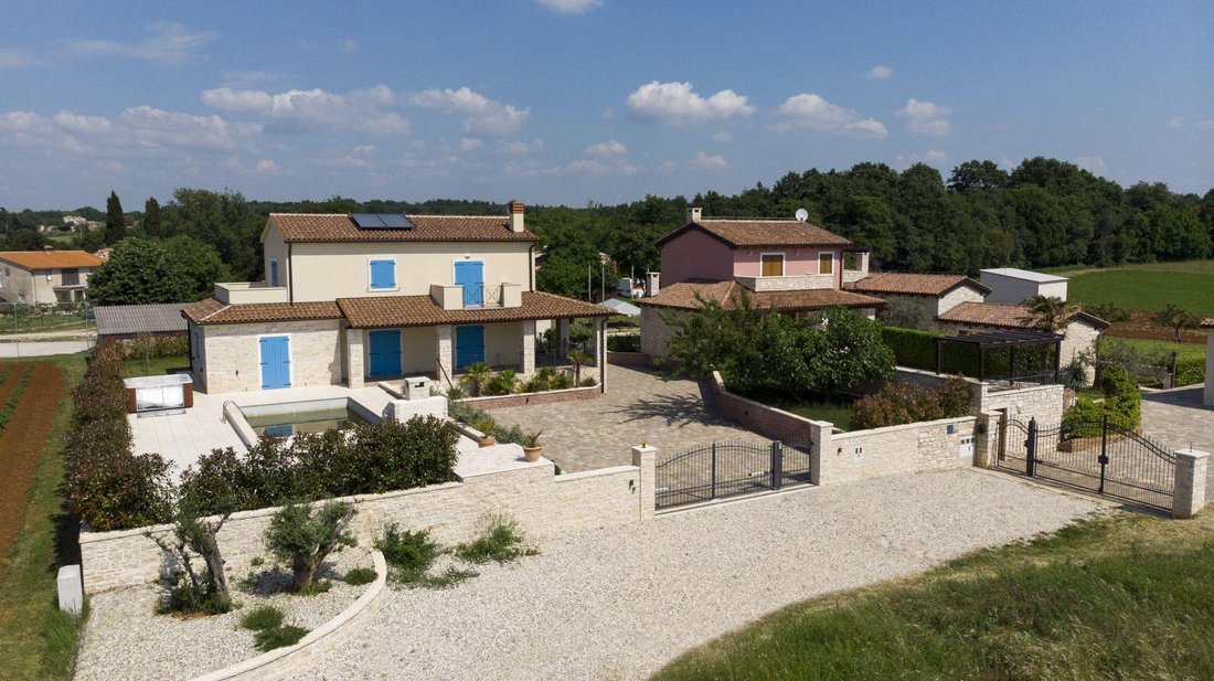 Villa in Rebici, Istria County, Croatia 1 - 14704139