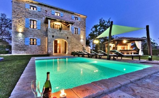 Villa en Umag, Istria, Croacia 1