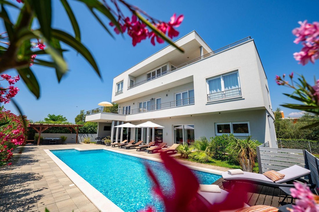 Villa in Medulin, Istria County, Croatia 4 - 14565992