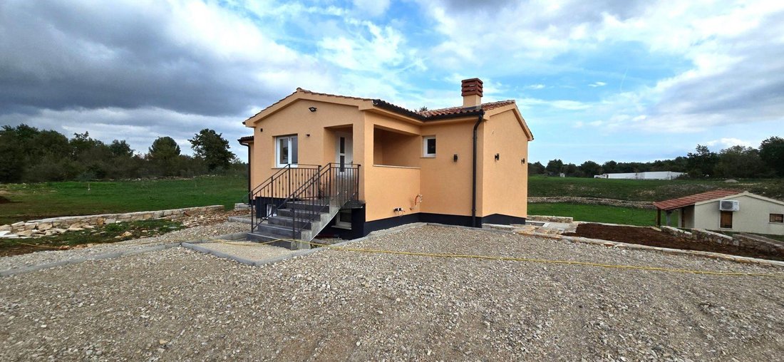 Villa in Svetvincenat, Istria County, Croatia 2 - 14864054