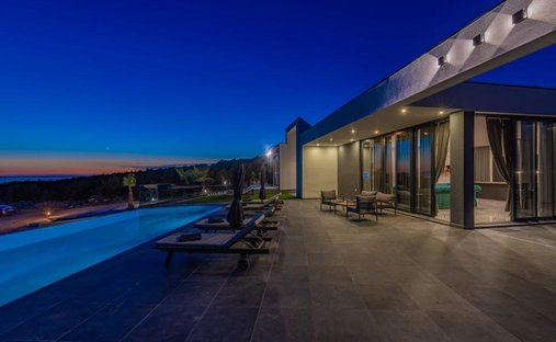 Villa in Novalja, Kroatien 1