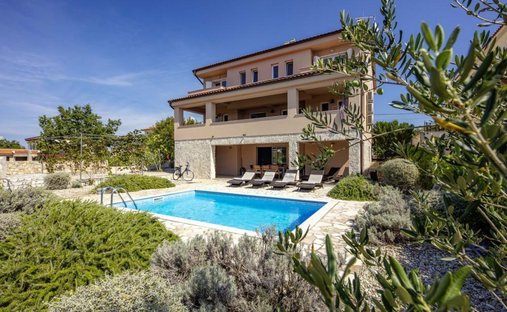 Villa in Linardici, Primorje-Gorski Kotar County, Croatia 1