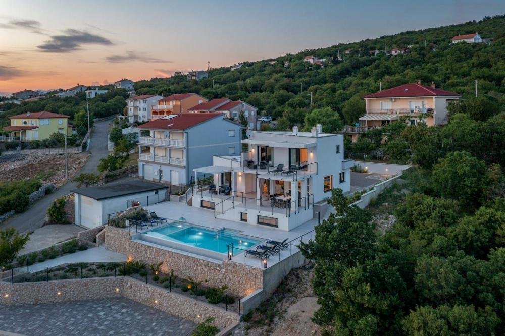 Villa in Grad Kraljevica, Primorje-Gorski Kotar County, Croatia 1 - 12134065