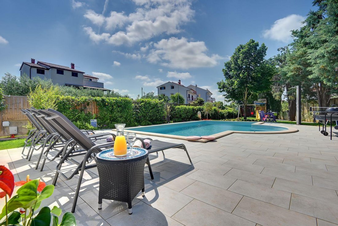Villa in Fazana, Istria County, Croatia 3 - 14459014