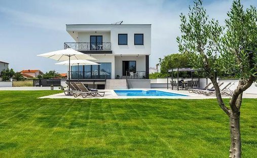 Villa in Grad Pula, Istria County, Croatia 1