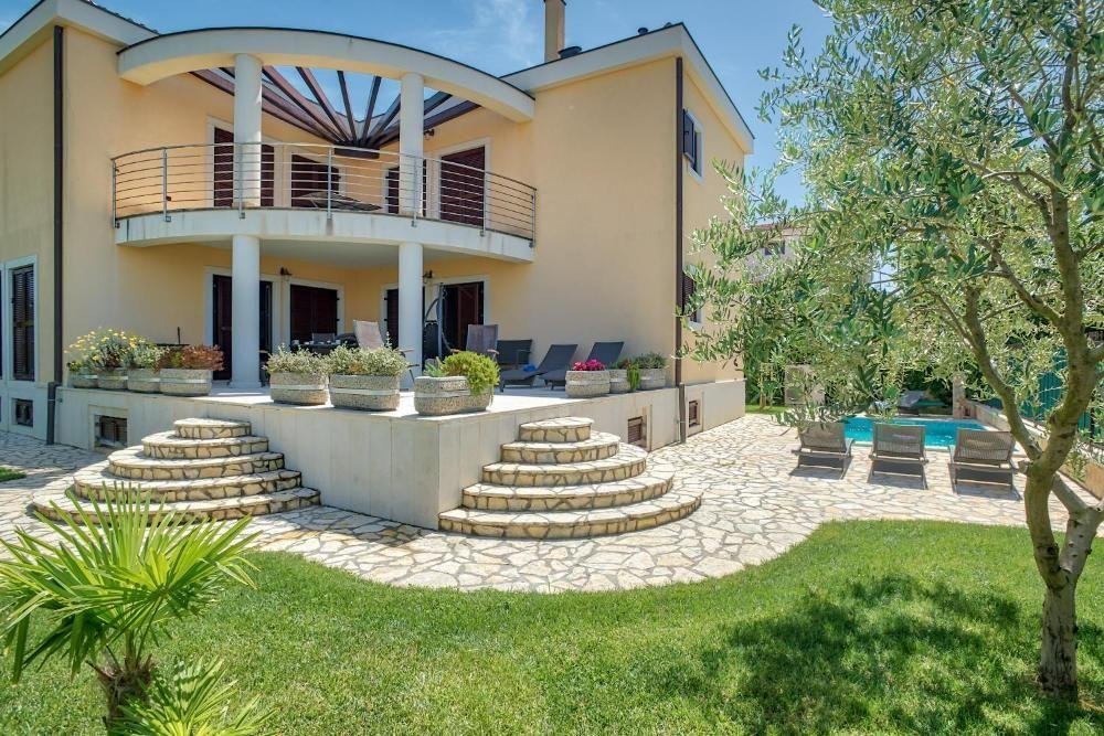 Villa in Medulin, Istria County, Croatia 1 - 11894453