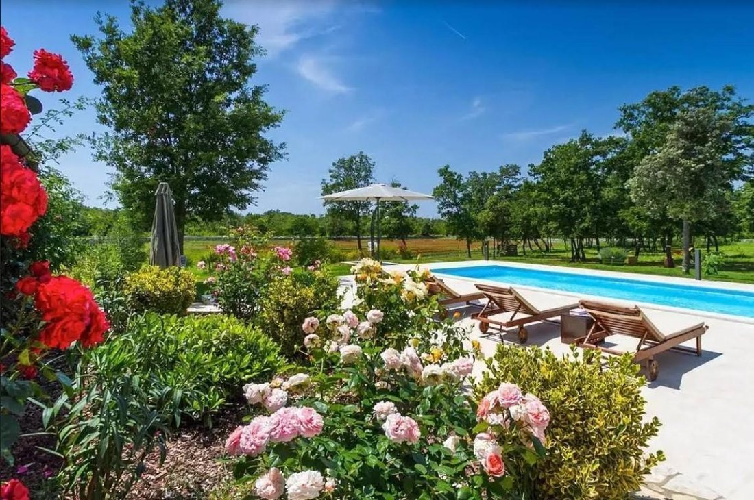 Villa in Rovinj, Istria County, Croatia 4 - 14687550