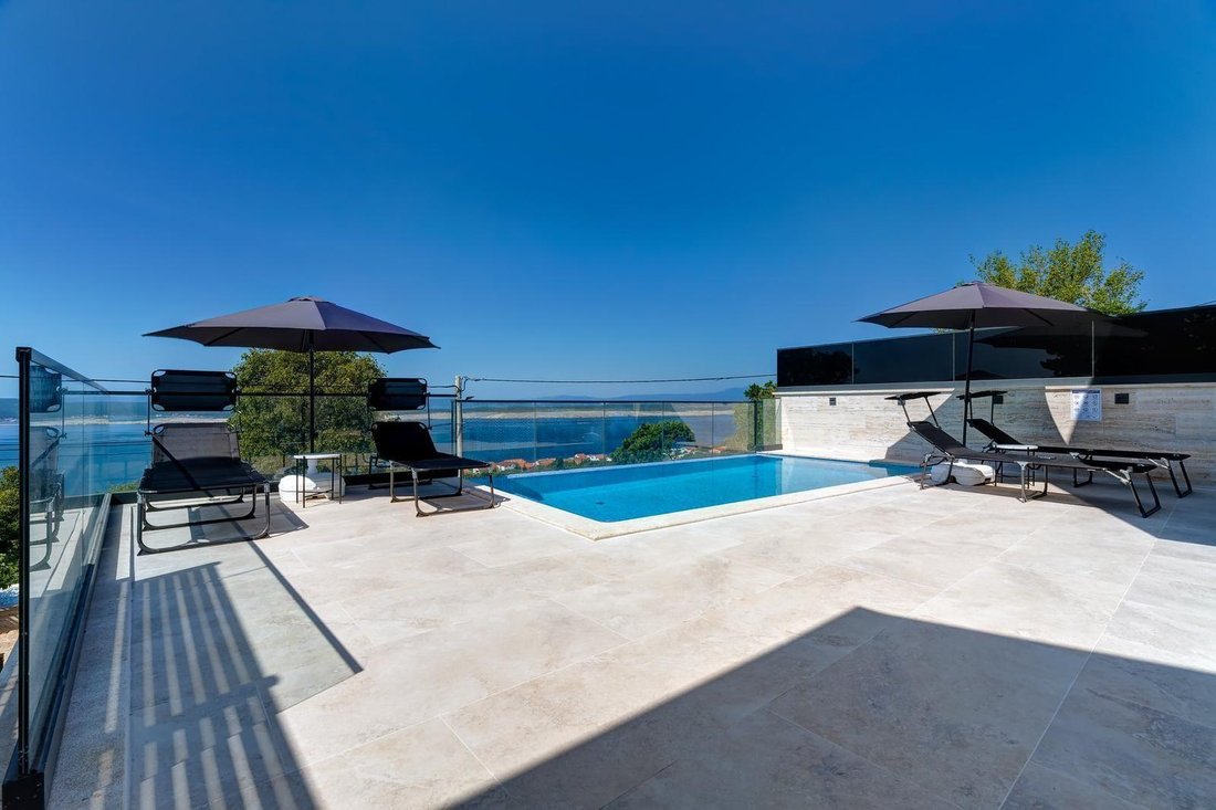 Villa in Grad Crikvenica, Primorje-Gorski Kotar County, Croatia 5 - 14462432
