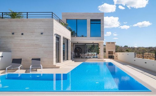 Villa in Opcina Razanac, Zadar County, Croatia 1