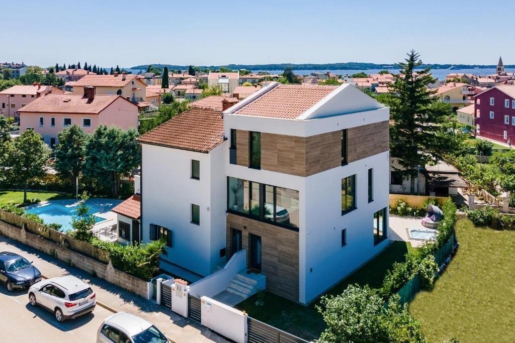 Villa in Fazana, Istria County, Croatia 1 - 14459014