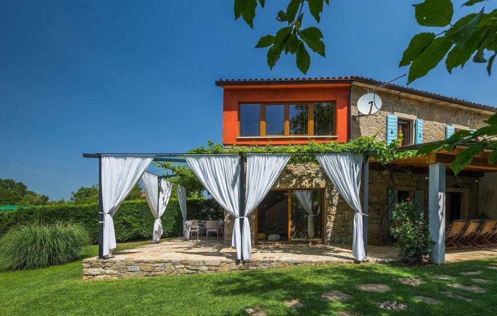 Villa in Grad Buzet, Istria County, Croatia 4 - 14253017