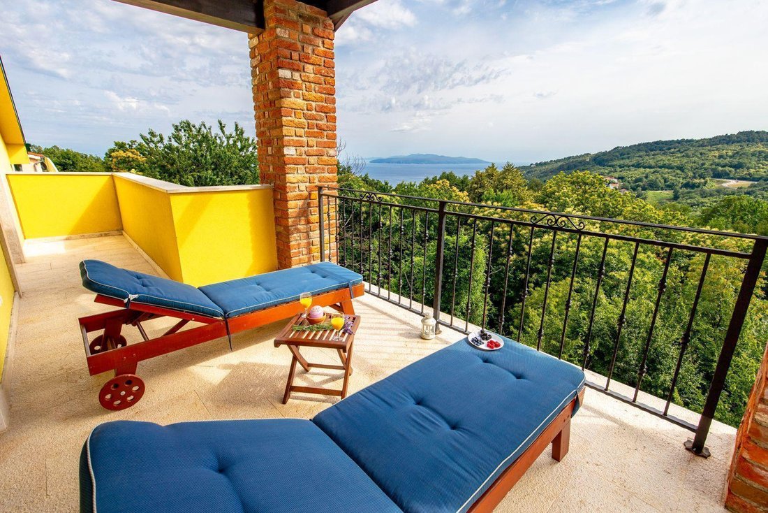 Villa in Opcina Matulji, Primorje-Gorski Kotar County, Croatia 5 - 14805762
