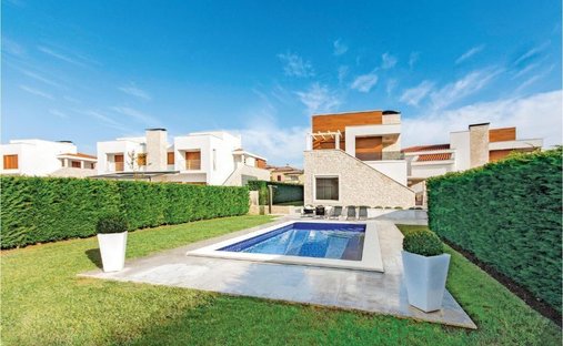 Villa in Porec, Istria County, Croatia 1