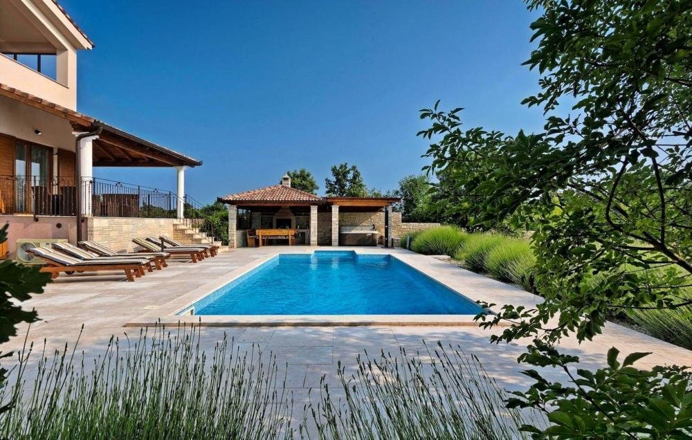 Villa in Svetvincenat, Istria County, Croatia 4 - 14271792