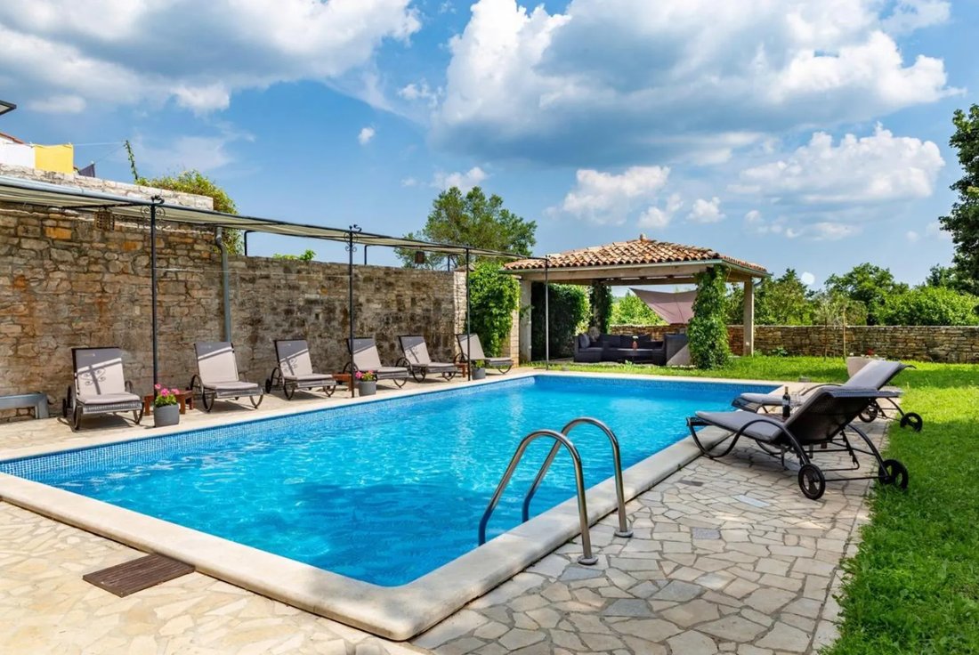 Villa in Zminj, Istria County, Croatia 2 - 14977959
