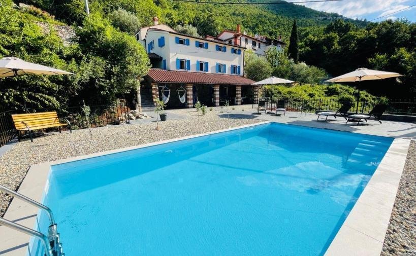 Villa in Opcina Moscenicka Draga, Primorje-Gorski Kotar County, Croatia 1 - 14964006