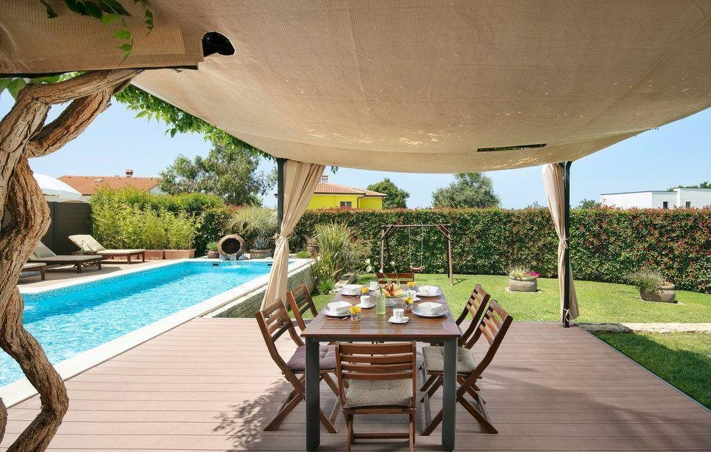 Villa in Porec, Istria County, Croatia 4 - 14691826