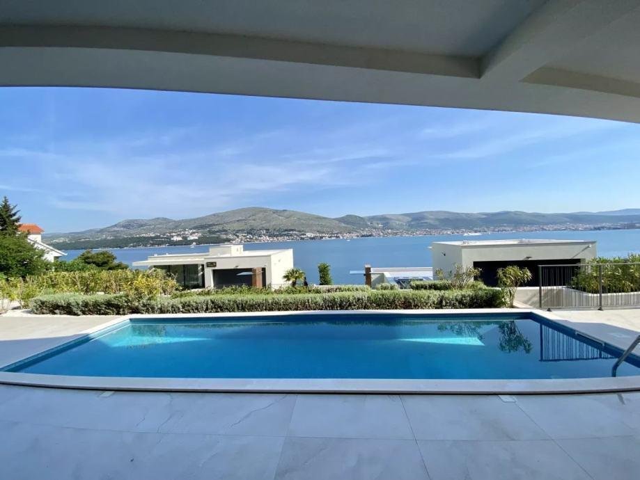 Villa in Zedno, Split-Dalmatia County, Croatia 2 - 14518927