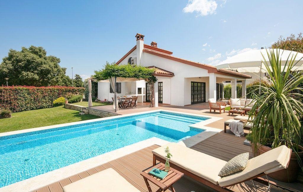 Villa in Porec, Istria County, Croatia 1 - 14691826