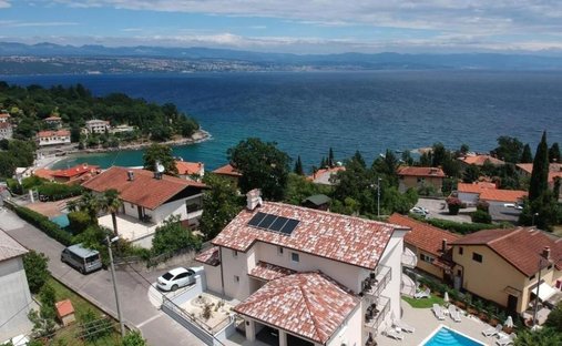 Villa in Grad Opatija, Primorje-Gorski Kotar County, Croatia 1