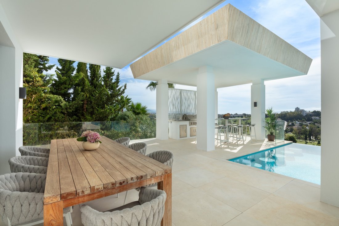 Villa in Estepona, Andalusia, Spain 5 - 15376441