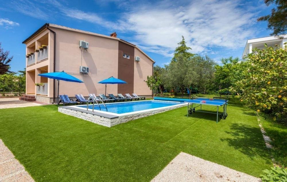 Villa in Fazana, Istria County, Croatia 2 - 14362668