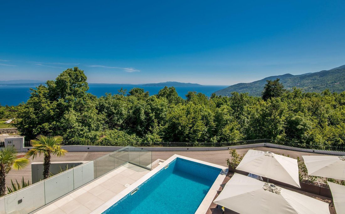 Villa in Grad Opatija, Primorje-Gorski Kotar County, Croatia 3 - 14846144