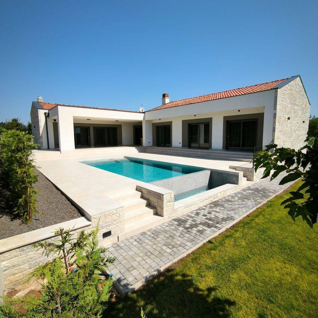 Villa in Rovinj, Istria County, Croatia 1 - 14575210