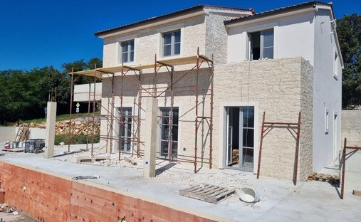 Villa in Sveti Lovrec Pazenaticki, Istria County, Croatia 1
