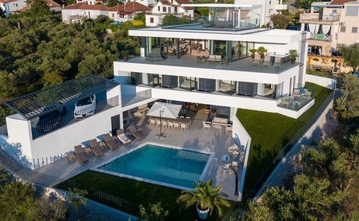 Villa in Murter, Sibenik-Knin County, Croatia 1
