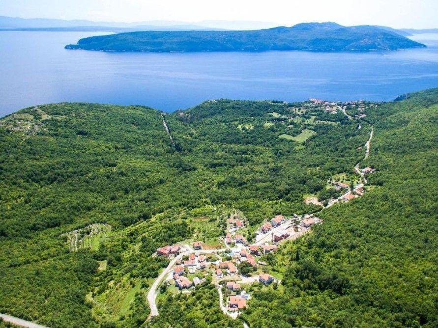Villa in Opcina Moscenicka Draga, Primorje-Gorski Kotar County, Croatia 2 - 14747178