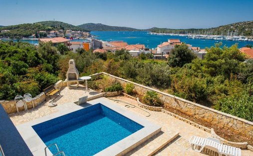 Villa in Rogoznica, Sibenik-Knin County, Croatia 1