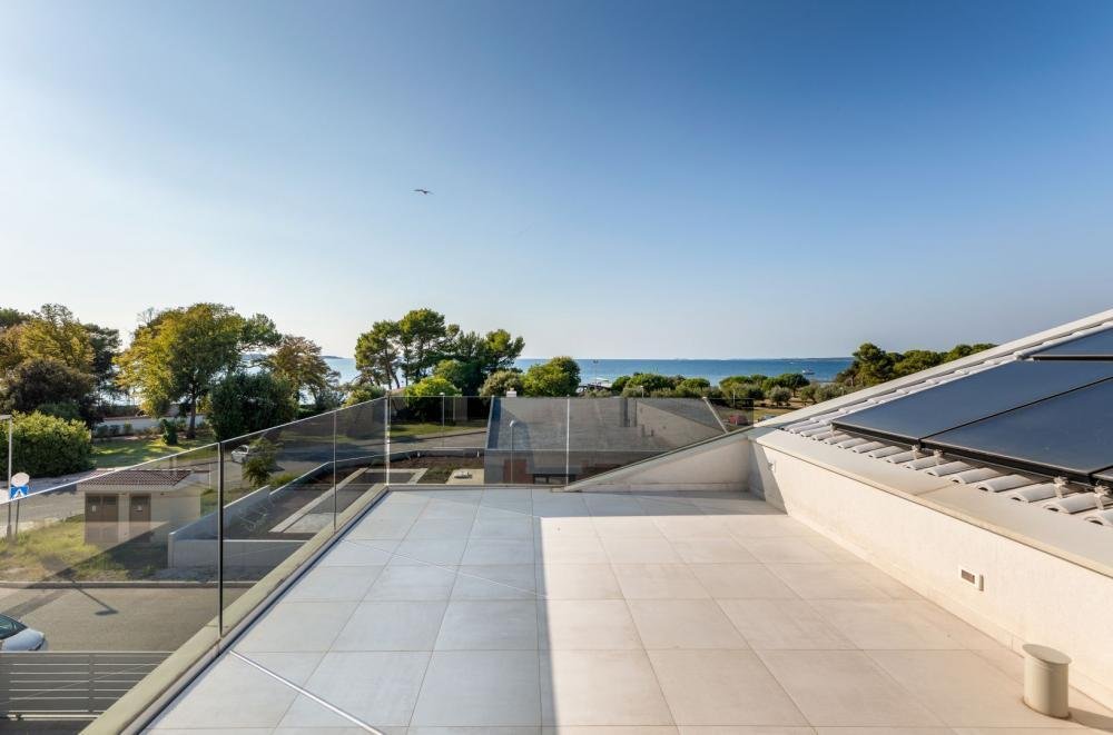 Villa in Fazana, Istria County, Croatia 2 - 14857507