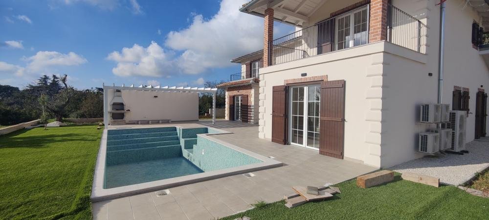 Villa in Porec, Istria County, Croatia 2 - 13882634