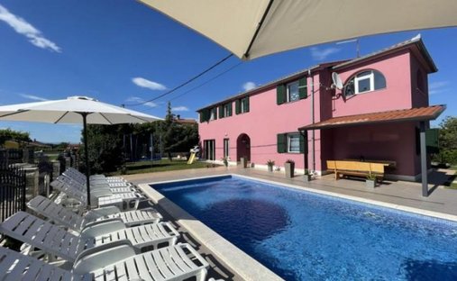 Villa in Kapelica, Istria County, Croatia 1