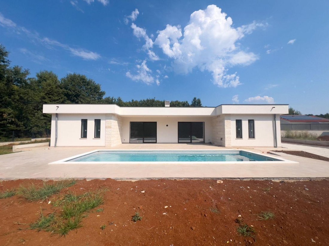 Villa in Labin, Istria County, Croatia 1 - 14595815