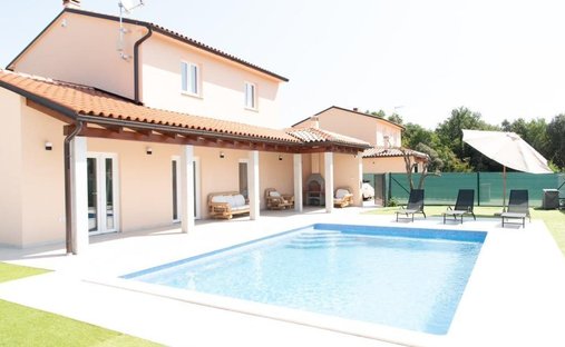 Villa in Fazana, Istria County, Croatia 1