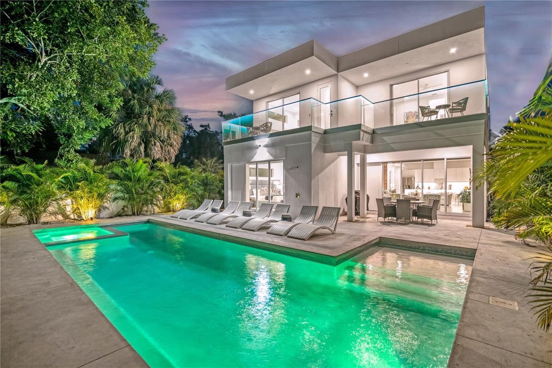House in Sarasota, Florida, United States 3 - 15376345