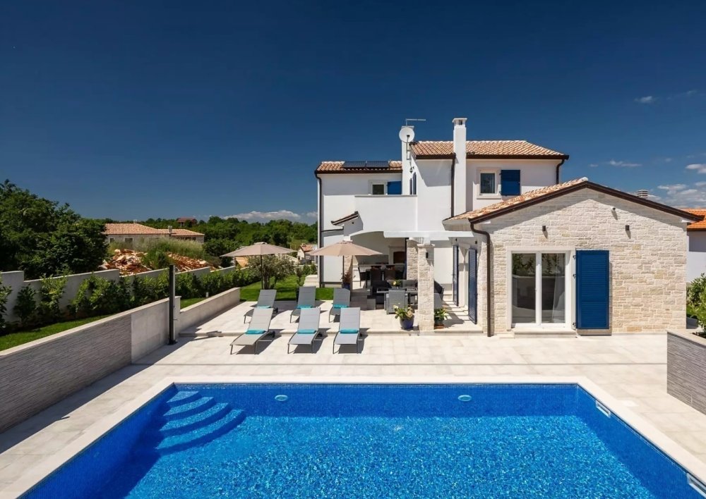 Villa in Porec, Istria County, Croatia 2 - 12291102