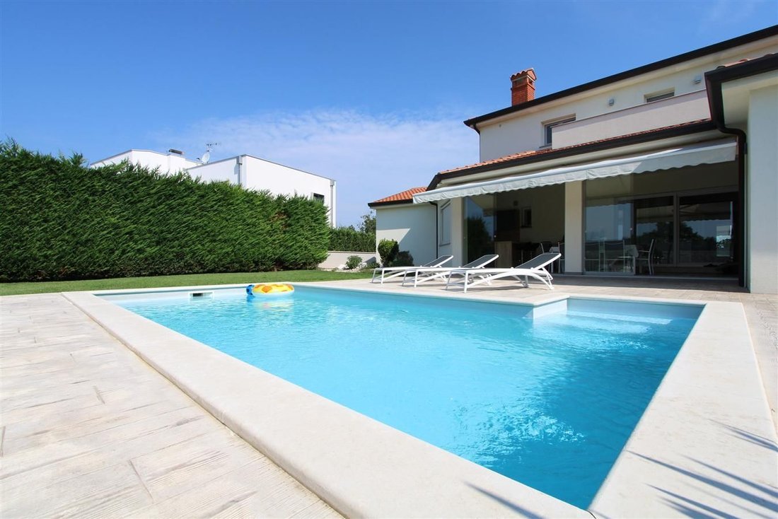 Villa in Porec, Istria County, Croatia 1 - 15379493