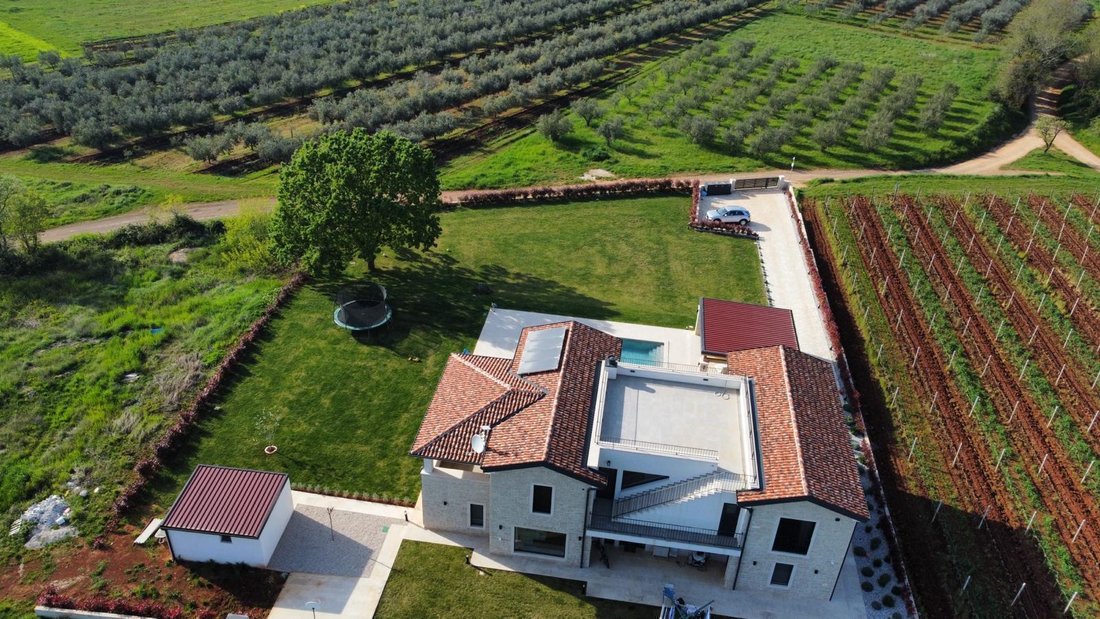 Villa in Kastelir, Istria County, Croatia 2 - 15013533