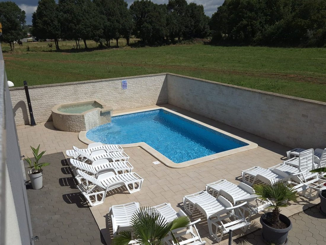 Valbandon, Istria County, Croatia 5 - 15074450